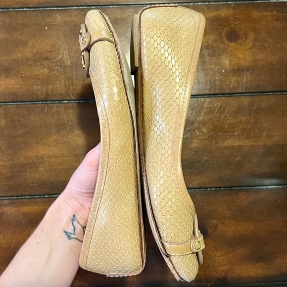 Tory Burch Women's SnakePrint Tan Flats - Picture 4 of 8